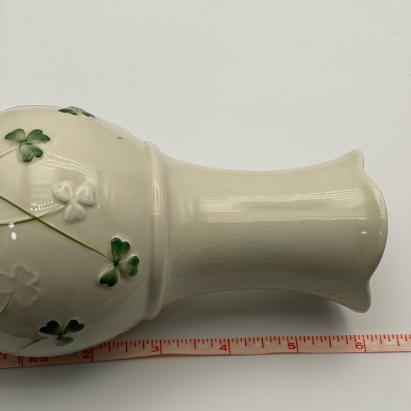 White Vase with Green Clover Design - Picture 3 of 5